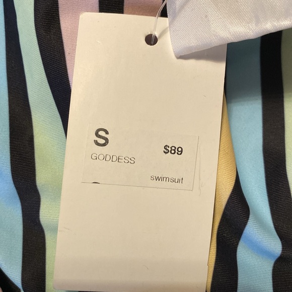 Retro style swimsuit. NWT - Picture 7 of 8